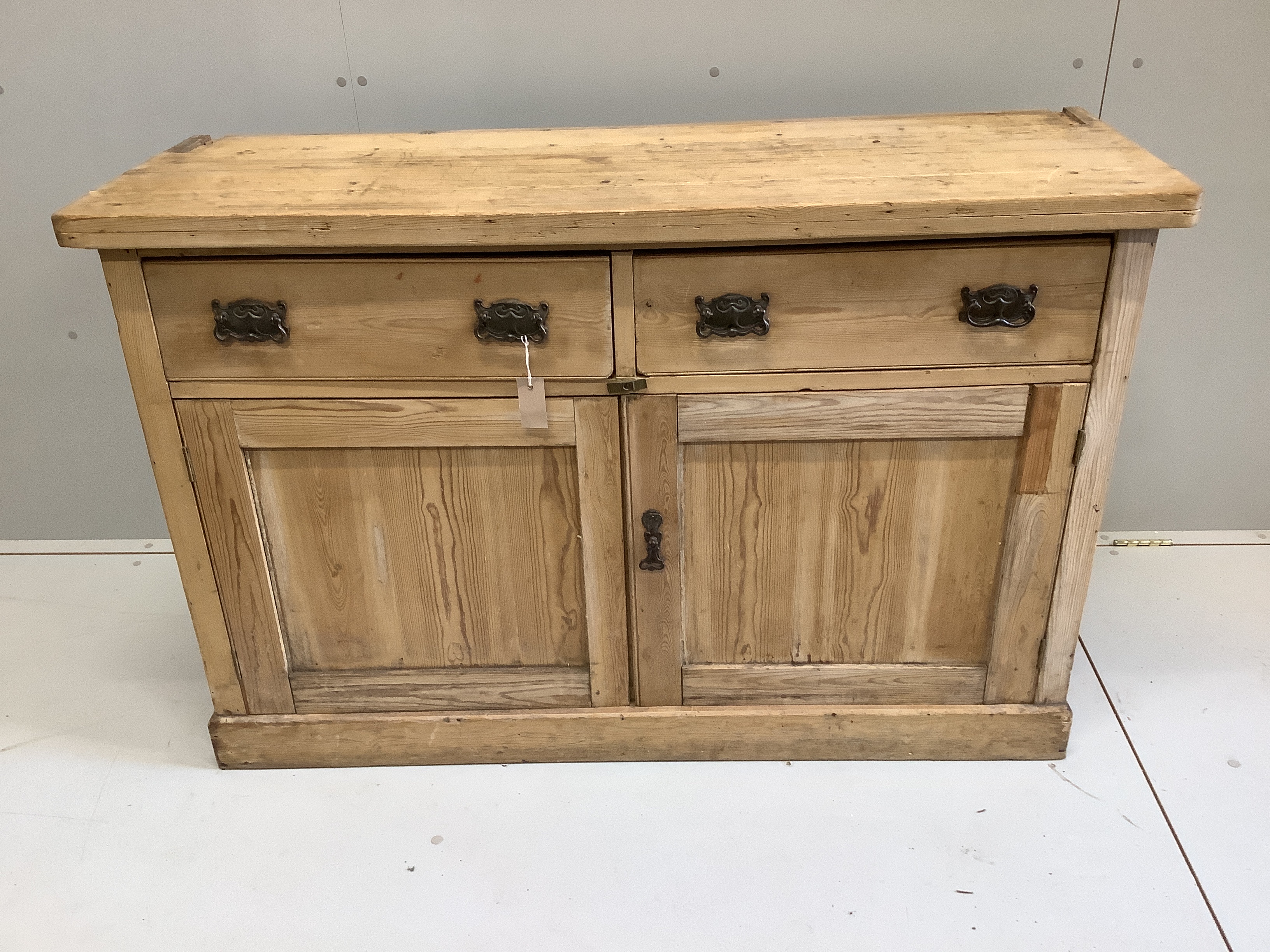 A small Victorian pine low dresser, width 135cm, depth 47cm, height 86cm